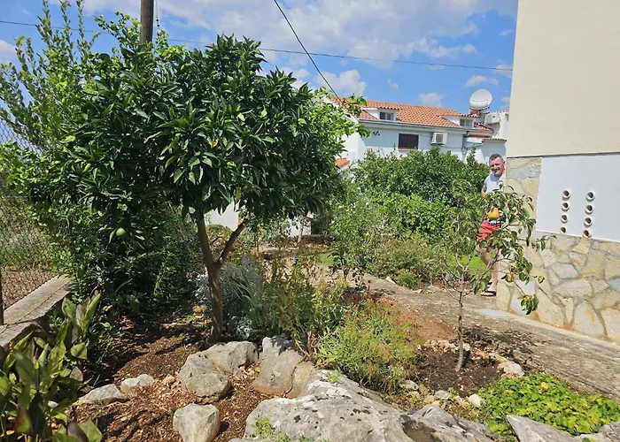 Сasa de vacaciones House Kucica Uz