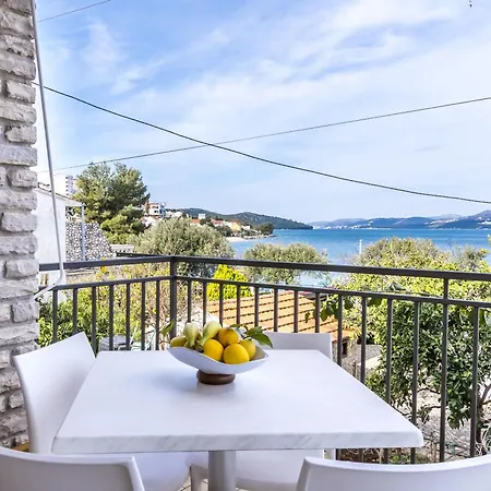 Holiday home House Seafront House *