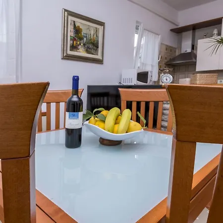 בית נופש House House