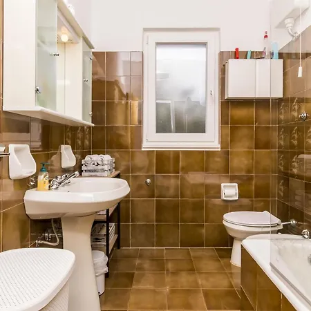 בית נופש House House